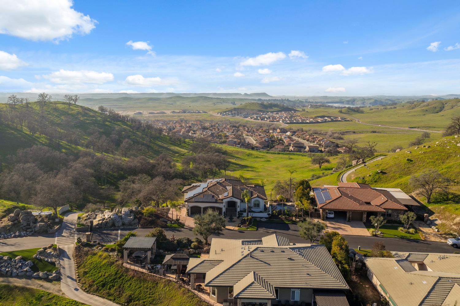 22221 Masters Dr, Friant, CA 93626