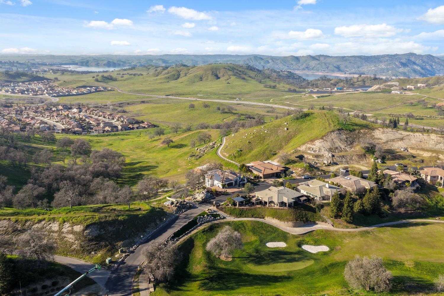 22221 Masters Dr, Friant, CA 93626