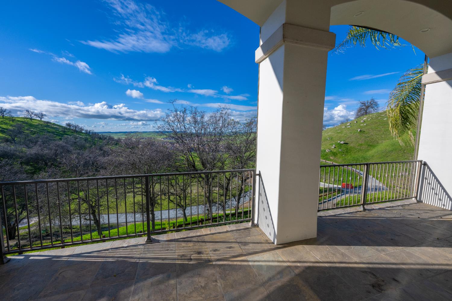 22221 Masters Dr, Friant, CA 93626
