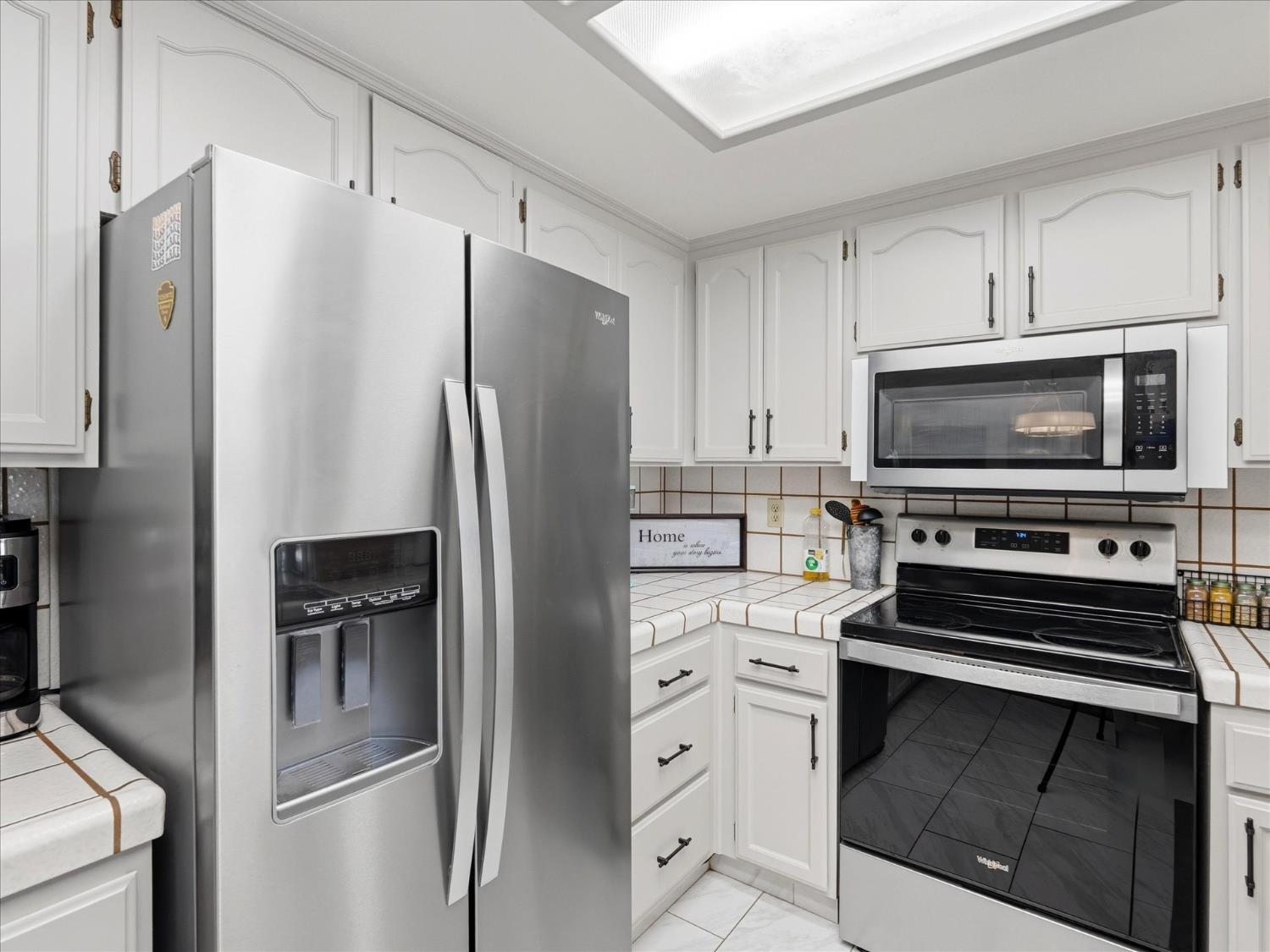 43710 Hilltop Ln, Ahwahnee, CA 93601