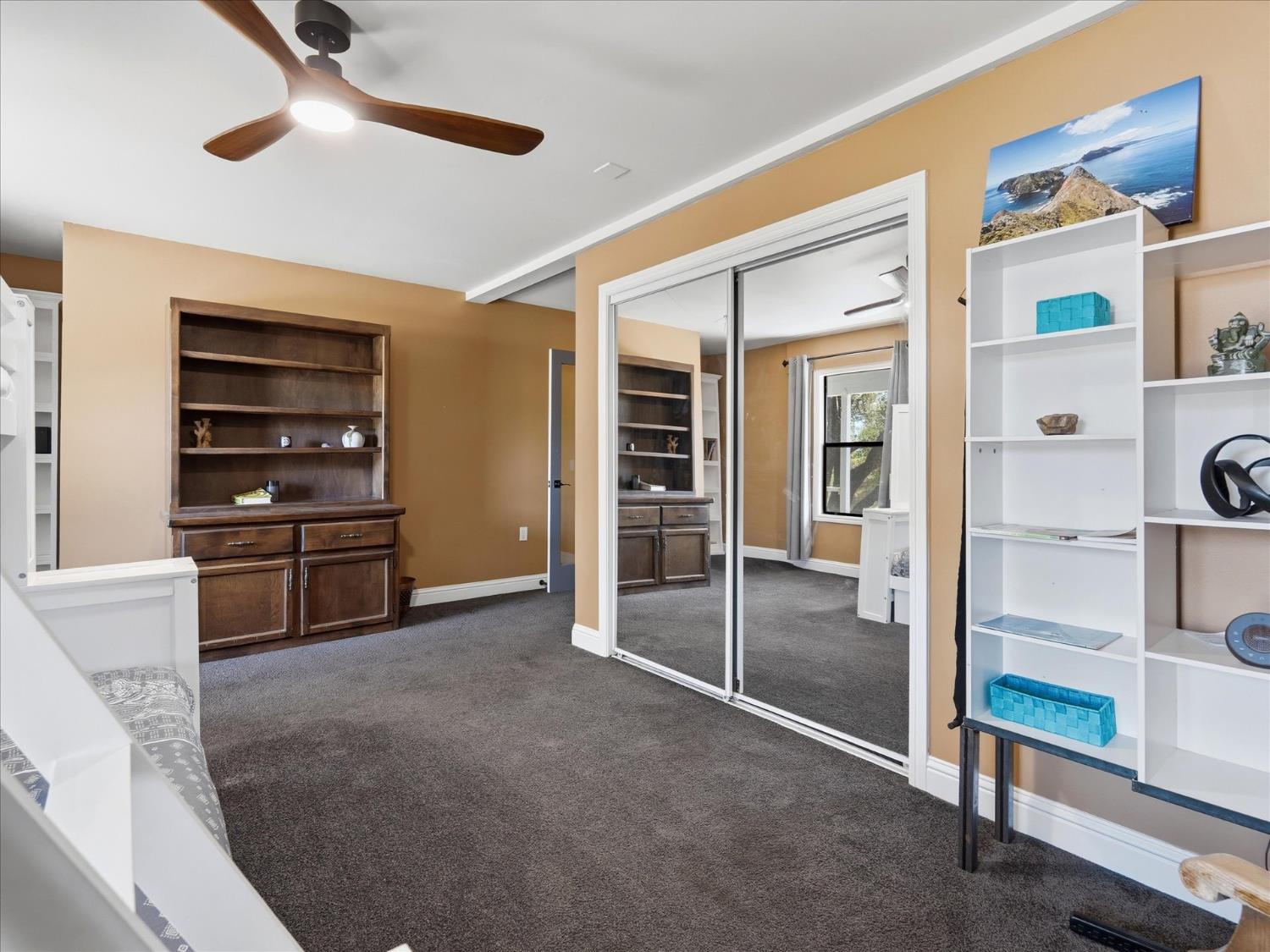 43710 Hilltop Ln, Ahwahnee, CA 93601