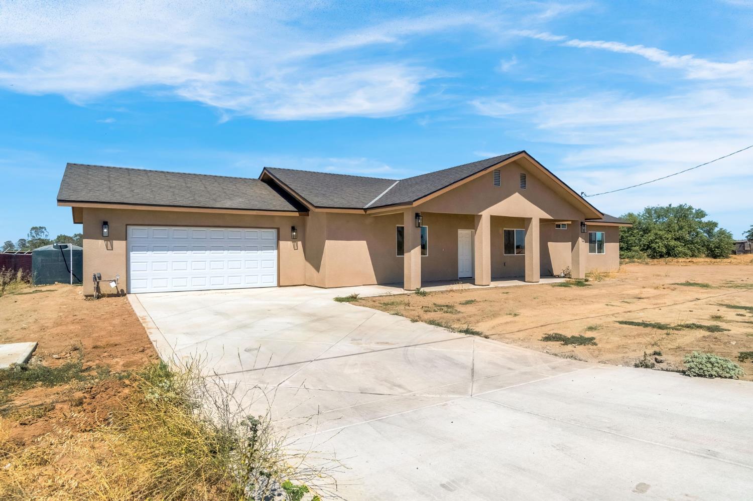 16836 N Lake St, Madera, CA 93638