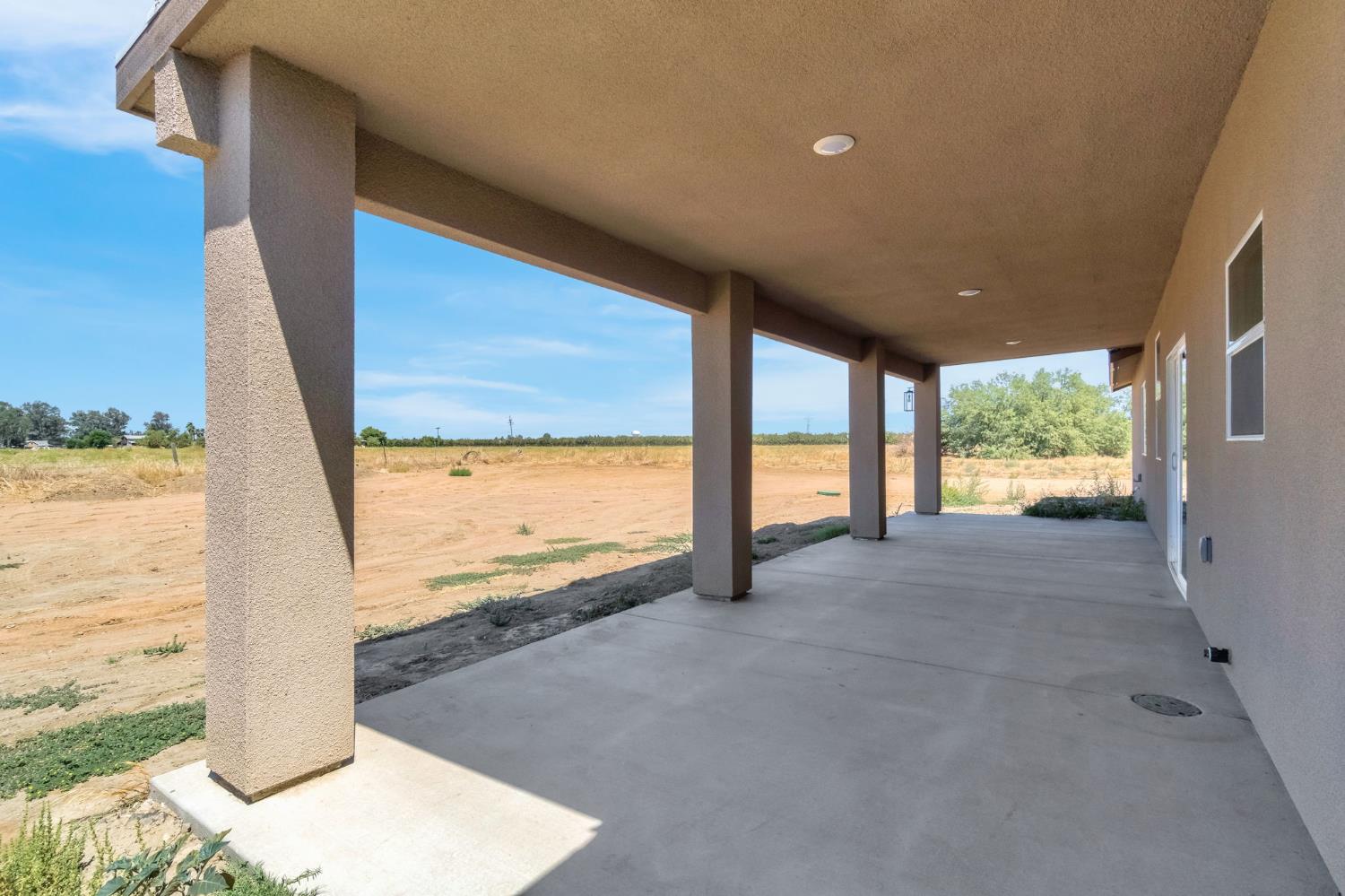 16836 N Lake St, Madera, CA 93638