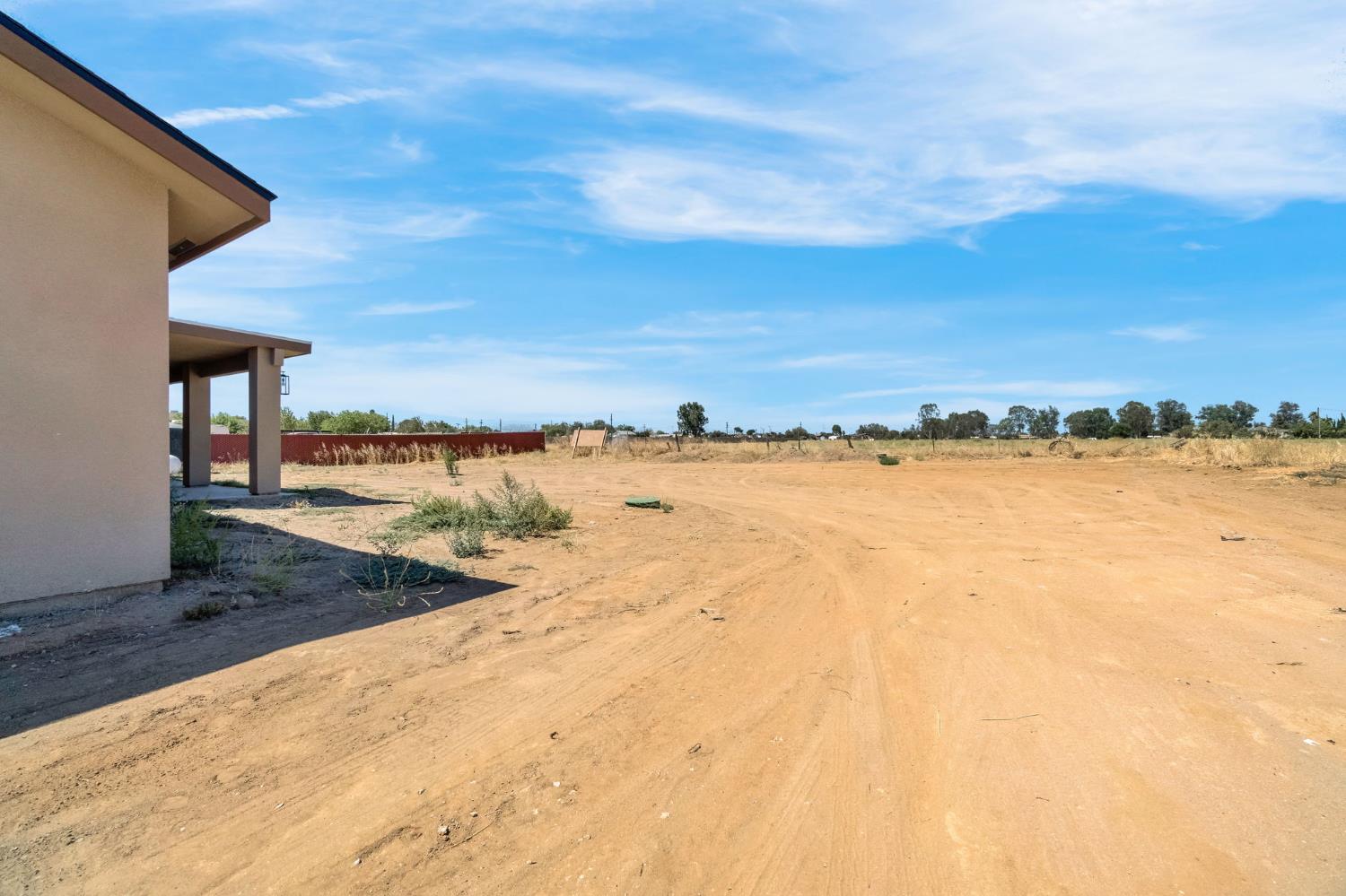 16836 N Lake St, Madera, CA 93638
