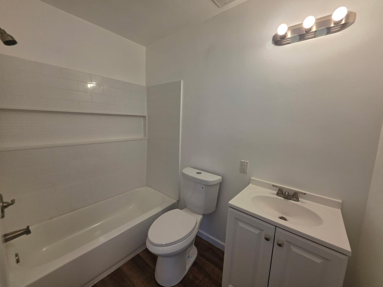 3521 N Maple Ave, Fresno, CA 93726