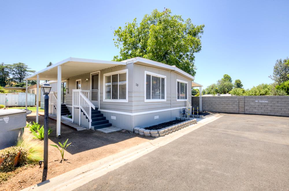5541 E Tulare St #13, Fresno, CA 93727