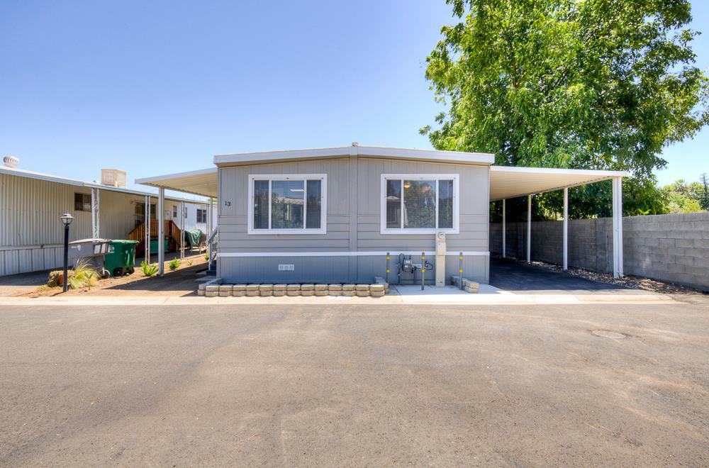 5541 E Tulare St #13, Fresno, CA 93727