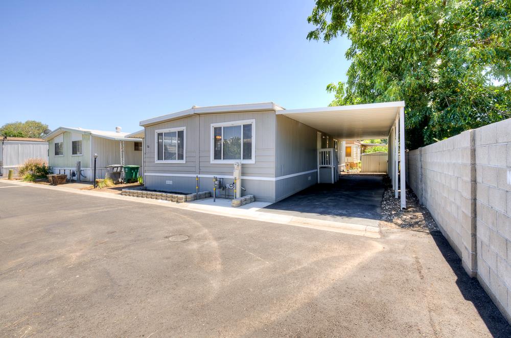 5541 E Tulare St #13, Fresno, CA 93727
