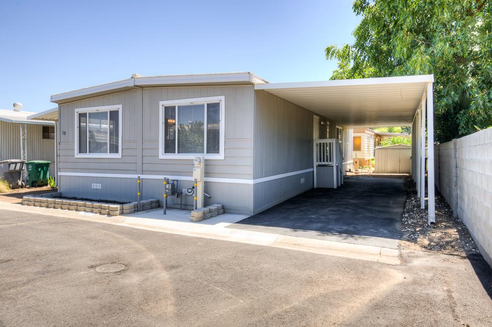 5541 E Tulare St #13, Fresno, CA 93727