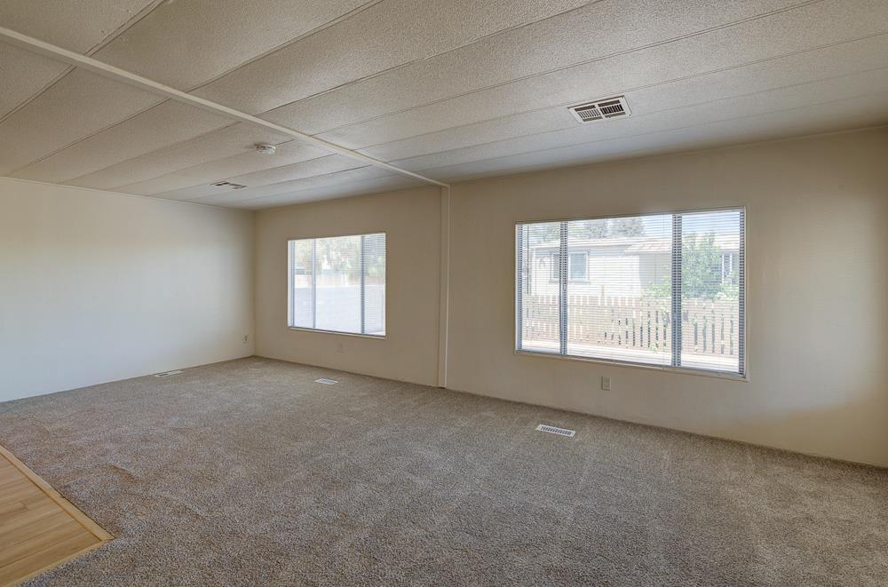 5541 E Tulare St #13, Fresno, CA 93727
