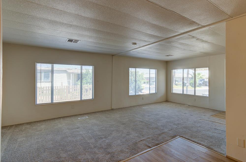 5541 E Tulare St #13, Fresno, CA 93727