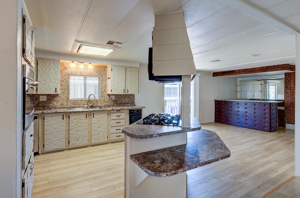 5541 E Tulare St #13, Fresno, CA 93727