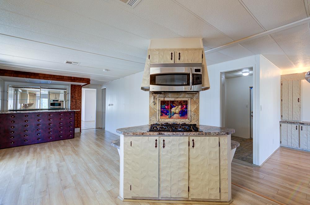 5541 E Tulare St #13, Fresno, CA 93727