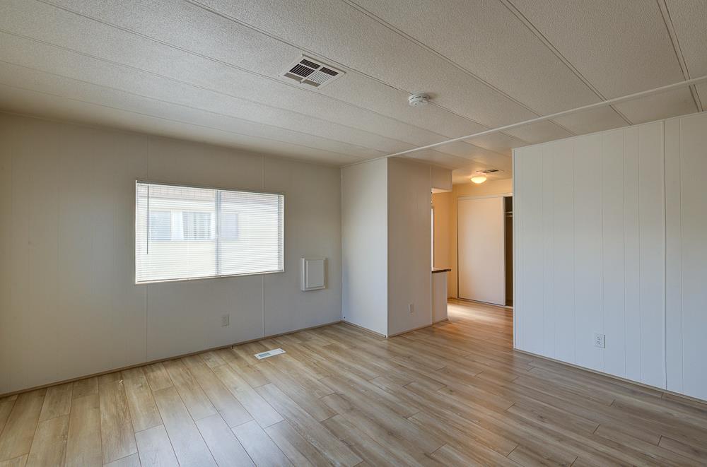 5541 E Tulare St #13, Fresno, CA 93727