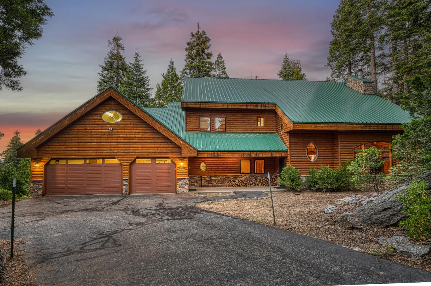 41931 Granite Ridge Rd, Shaver Lake, CA 93664