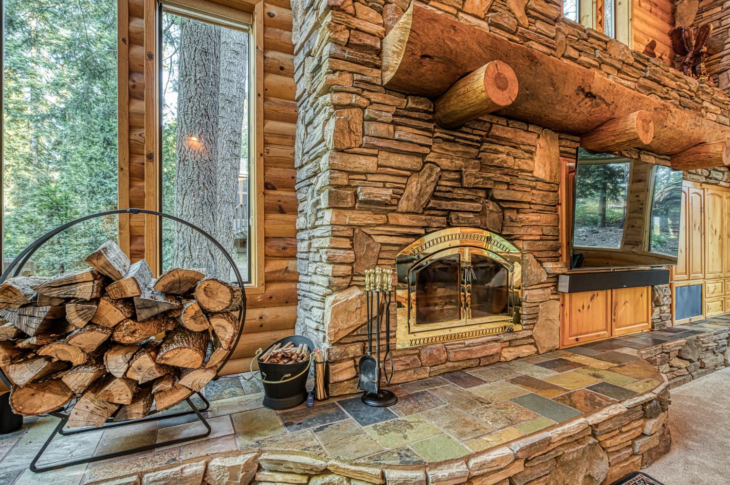 41931 Granite Ridge Rd, Shaver Lake, CA 93664