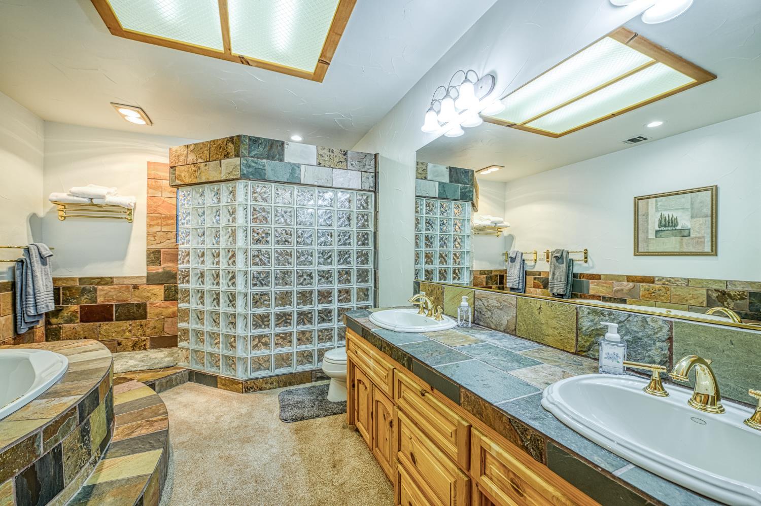 41931 Granite Ridge Rd, Shaver Lake, CA 93664