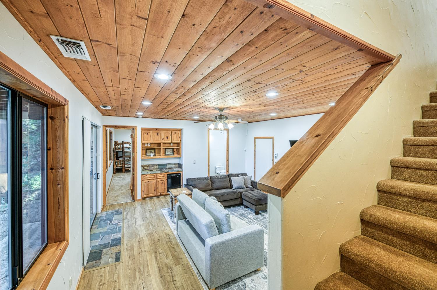 41931 Granite Ridge Rd, Shaver Lake, CA 93664