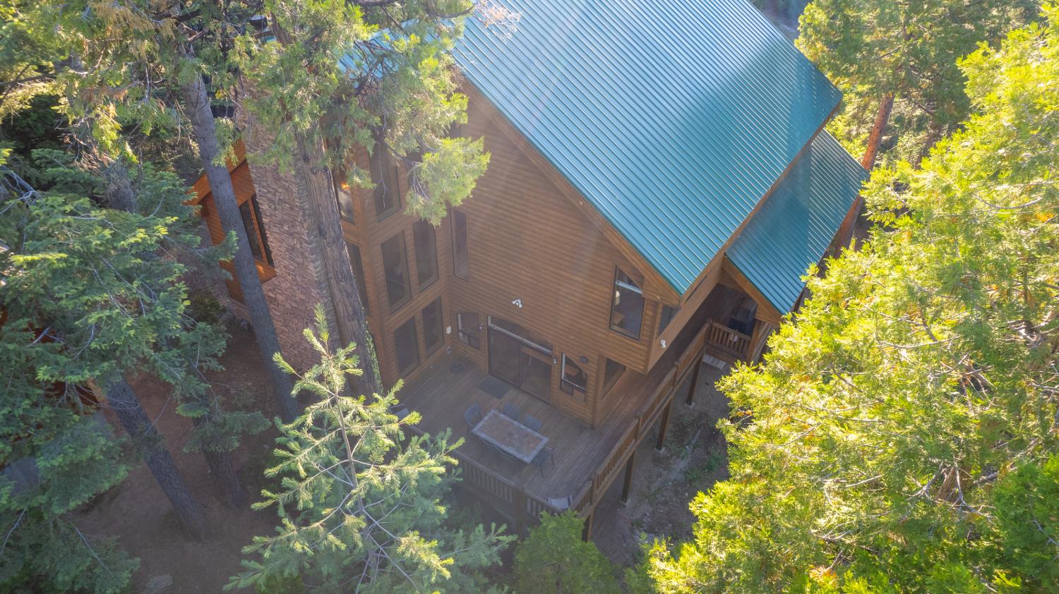 41931 Granite Ridge Rd, Shaver Lake, CA 93664