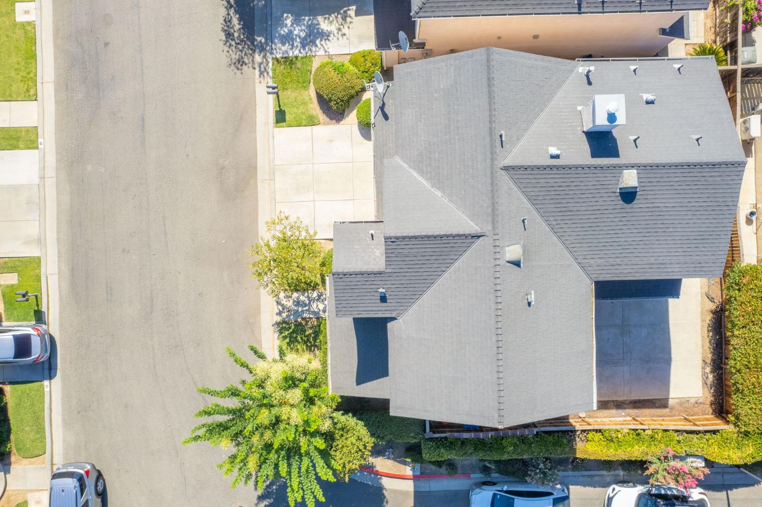 15 W Brittany Ln, Clovis, CA 93619