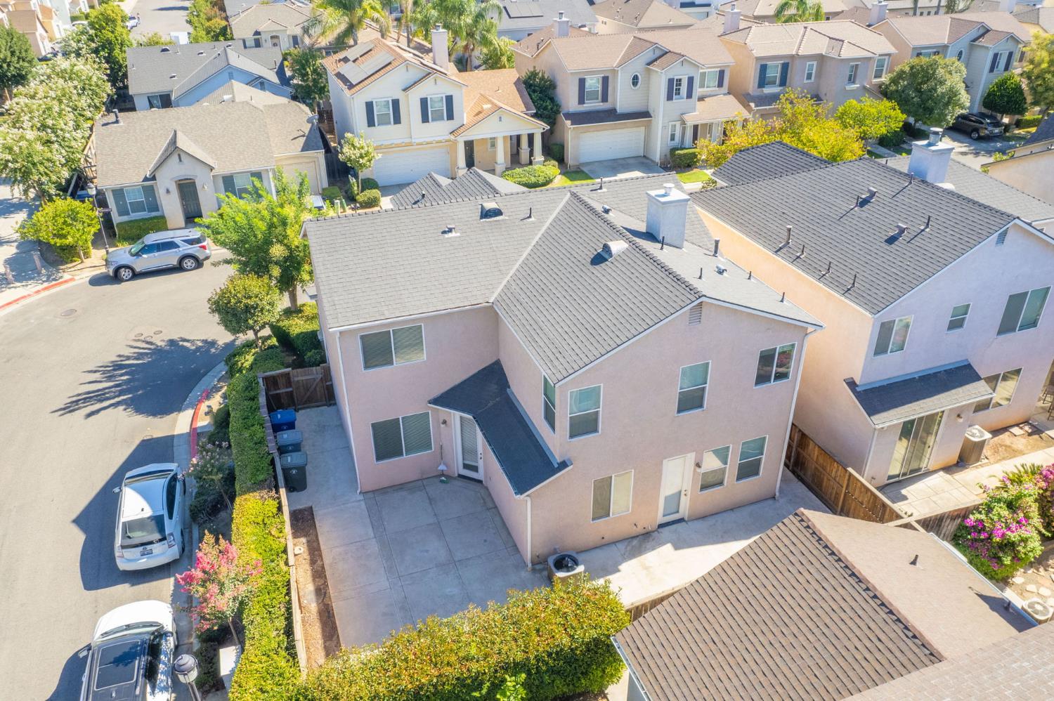 15 W Brittany Ln, Clovis, CA 93619
