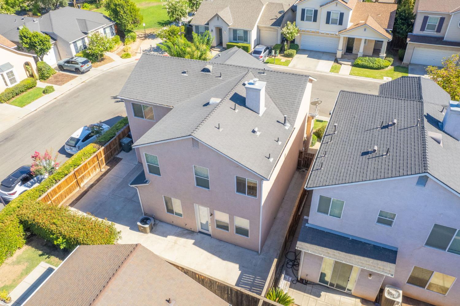 15 W Brittany Ln, Clovis, CA 93619