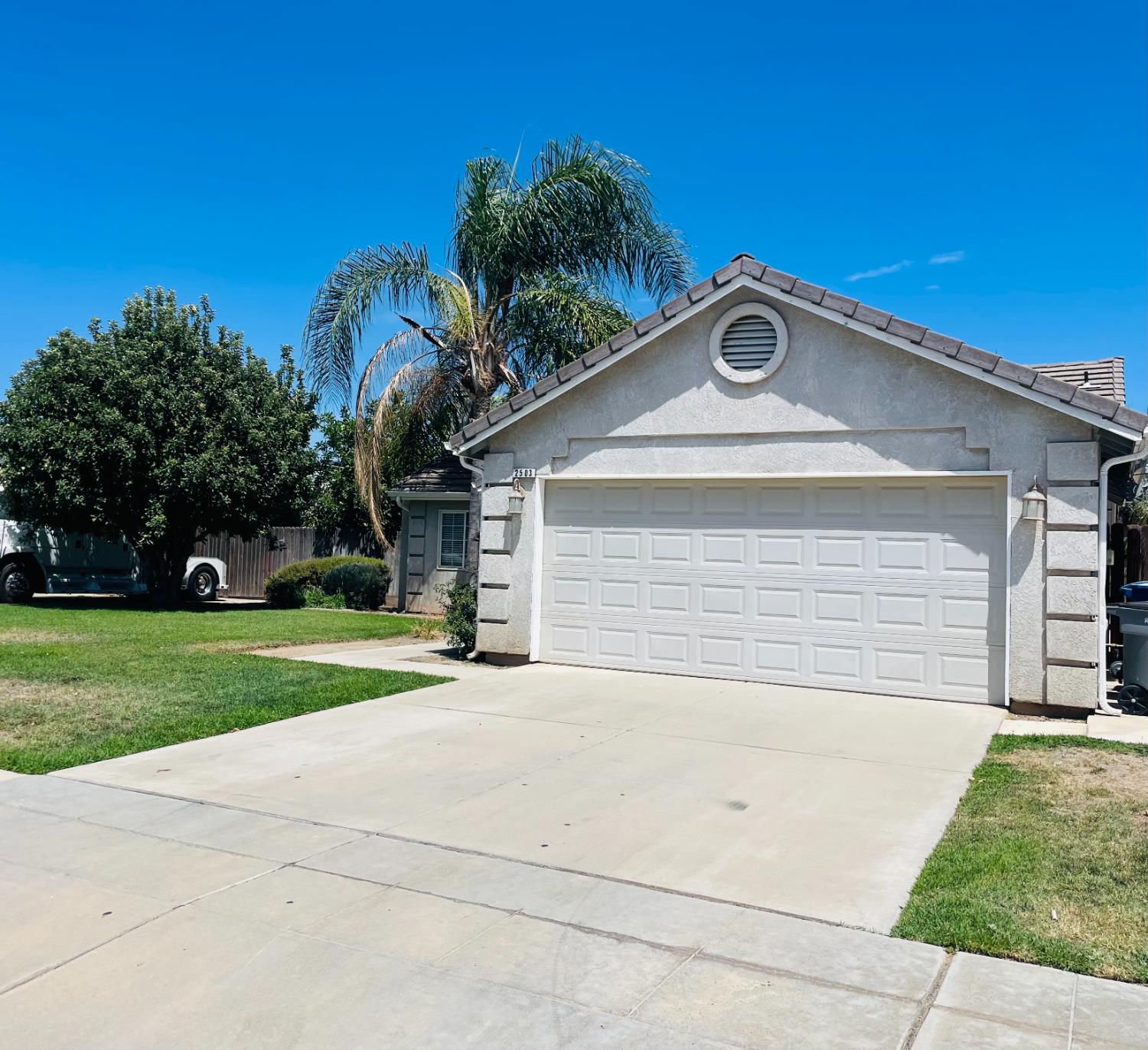 2503 S Walling Ave, Fresno, CA 93727