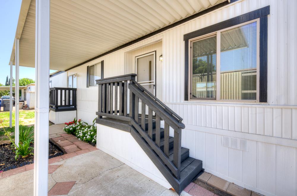 5541 E Tulare St #16, Fresno, CA 93727