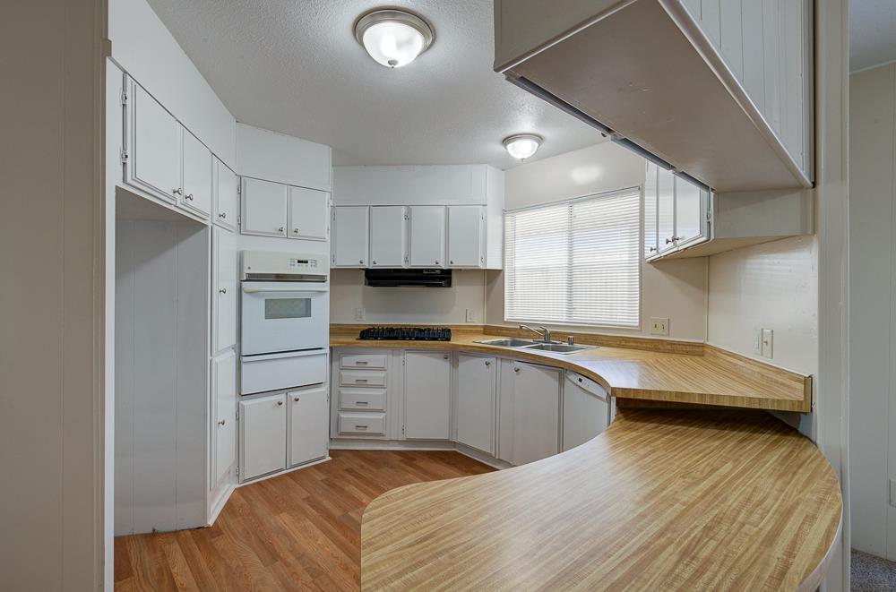 5541 E Tulare St #16, Fresno, CA 93727