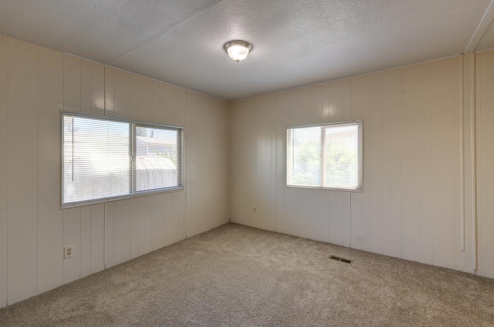 5541 E Tulare St #16, Fresno, CA 93727