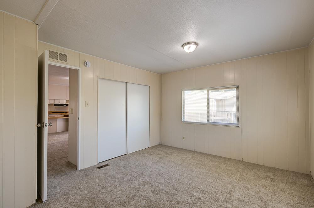 5541 E Tulare St #16, Fresno, CA 93727