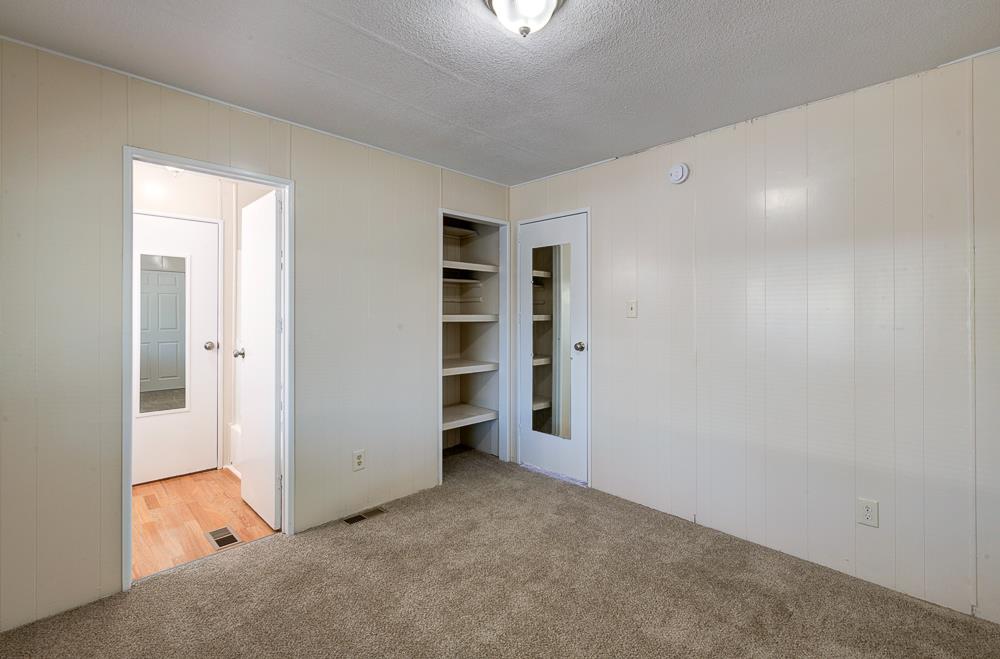 5541 E Tulare St #16, Fresno, CA 93727