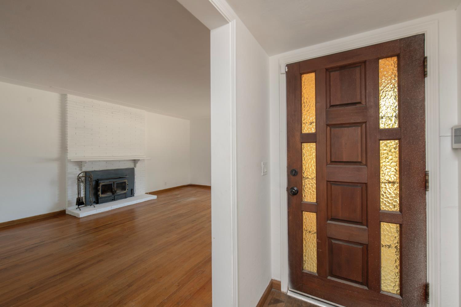 5005 E Harvey Ave, Fresno, CA 93727