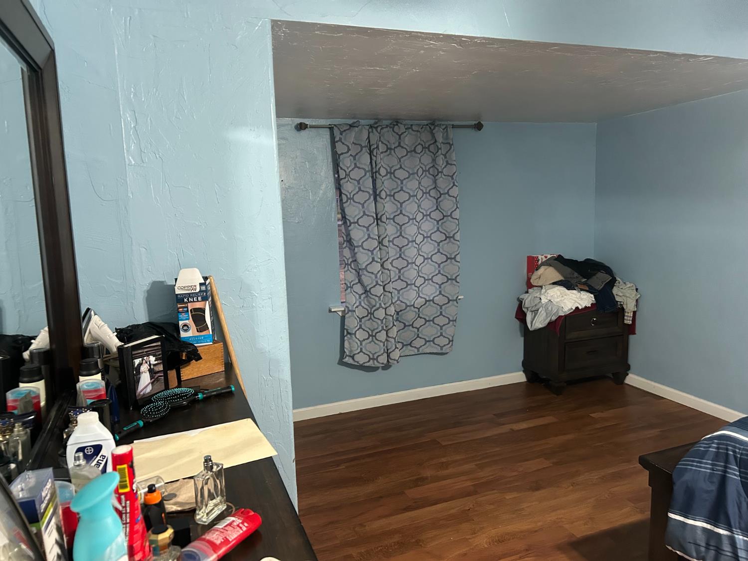 4959 E Mckenzie Ave, Fresno, CA 93727