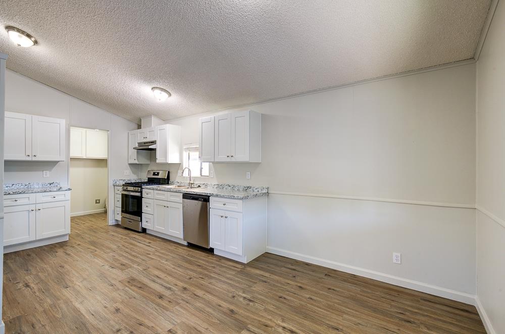 5541 E Tulare St #19, Fresno, CA 93727