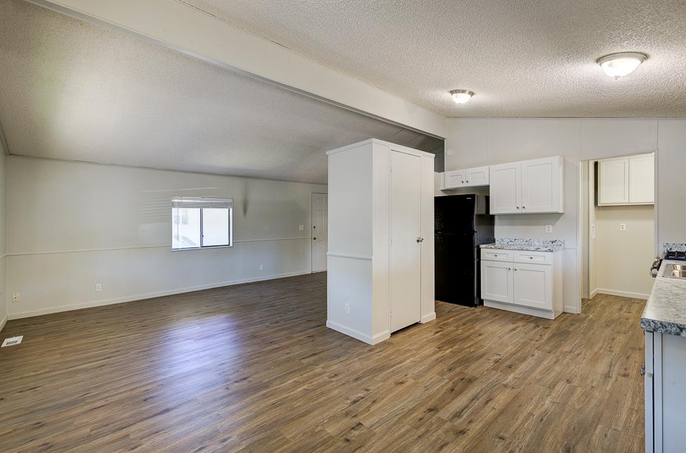 5541 E Tulare St #19, Fresno, CA 93727