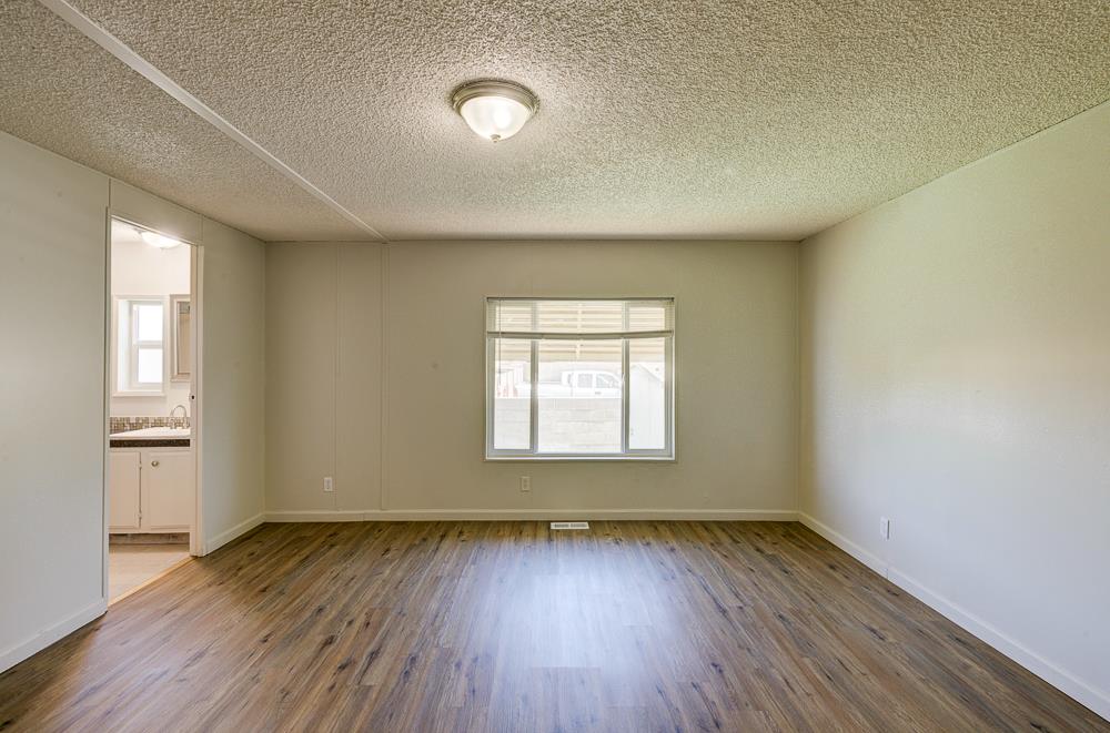 5541 E Tulare St #19, Fresno, CA 93727