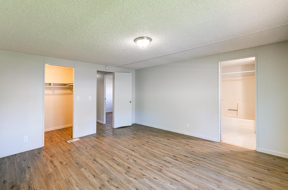 5541 E Tulare St #19, Fresno, CA 93727