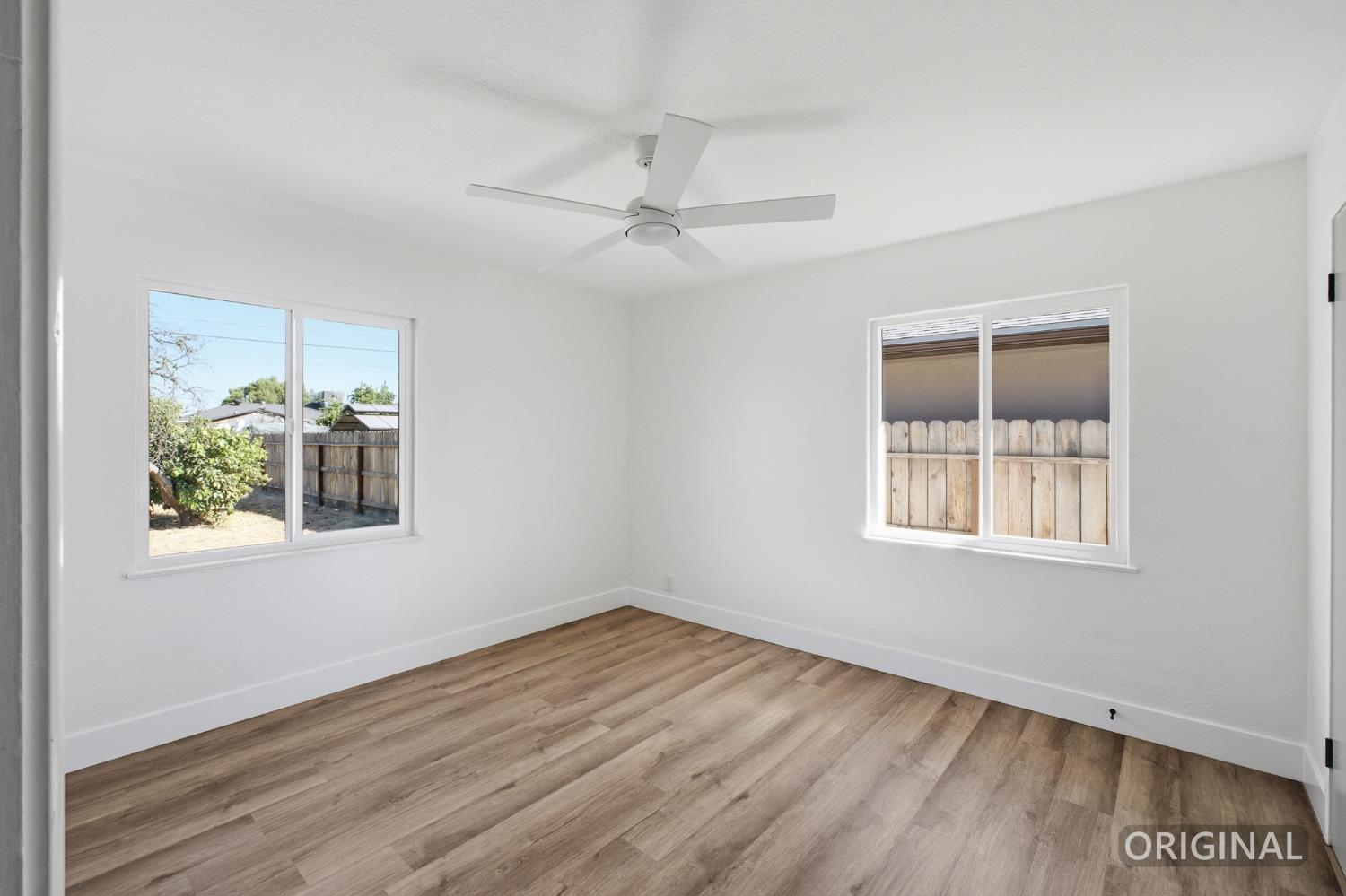 4056 E Brentwood Ave, Fresno, CA 93703