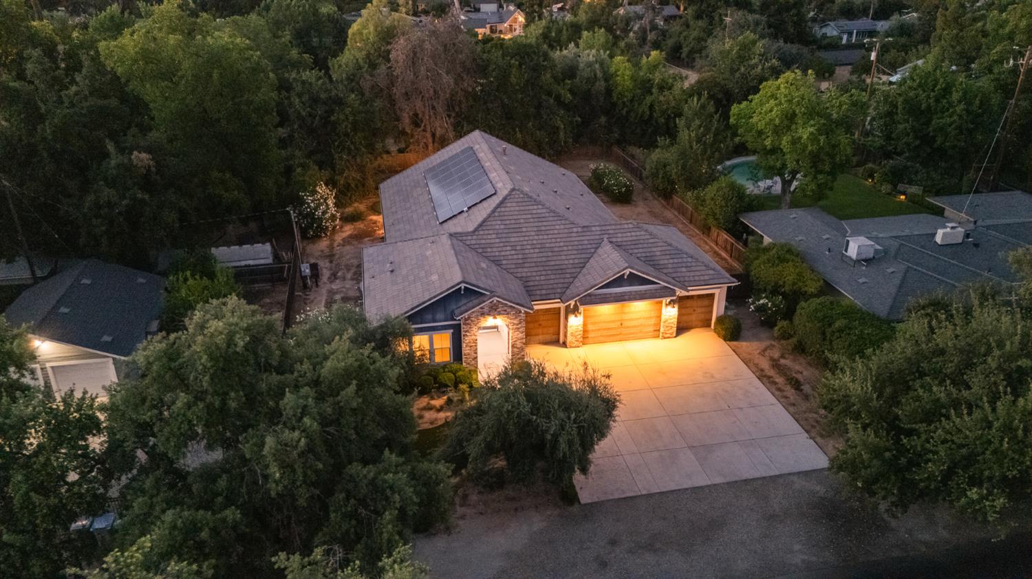 745 E Gettysburg Ave, Fresno, CA 93704
