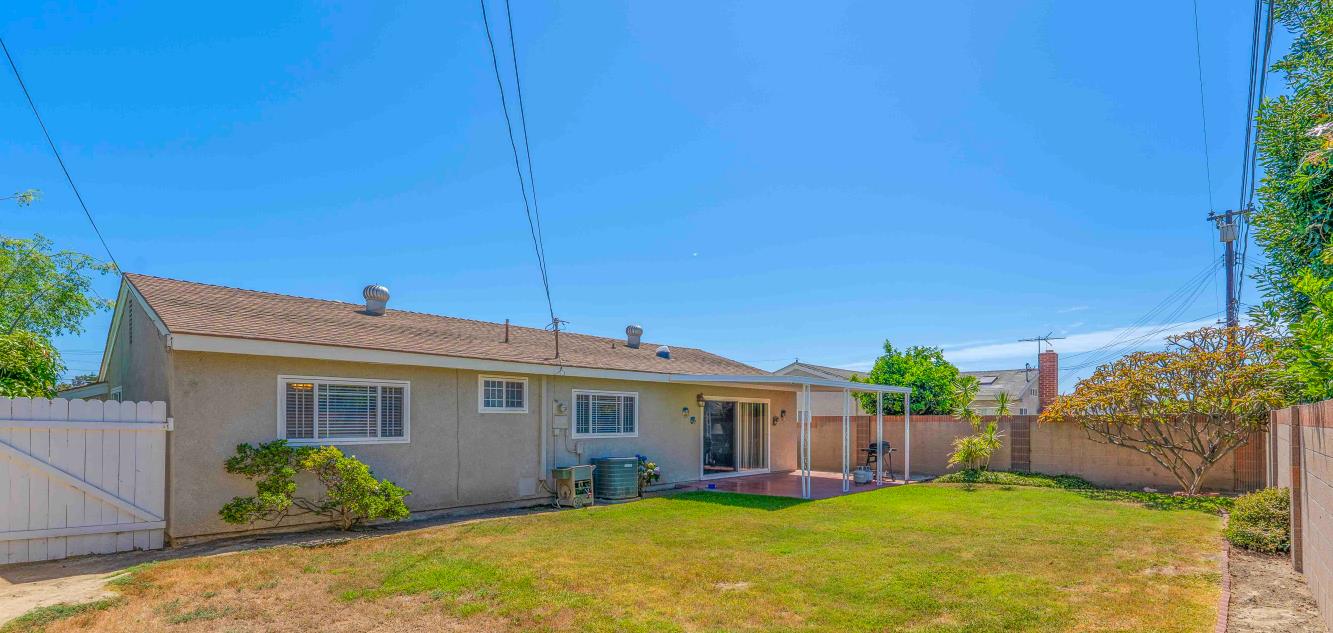 5161 Marion Ave, Cypress, CA 90630