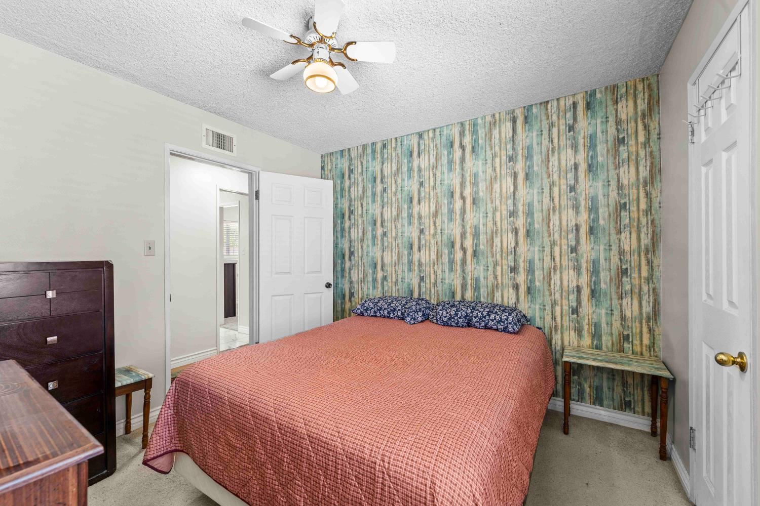 5161 Marion Ave, Cypress, CA 90630