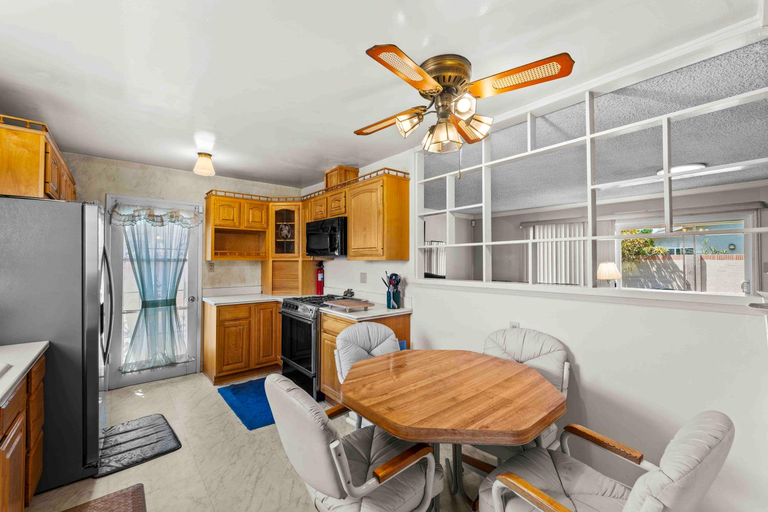 5161 Marion Ave, Cypress, CA 90630