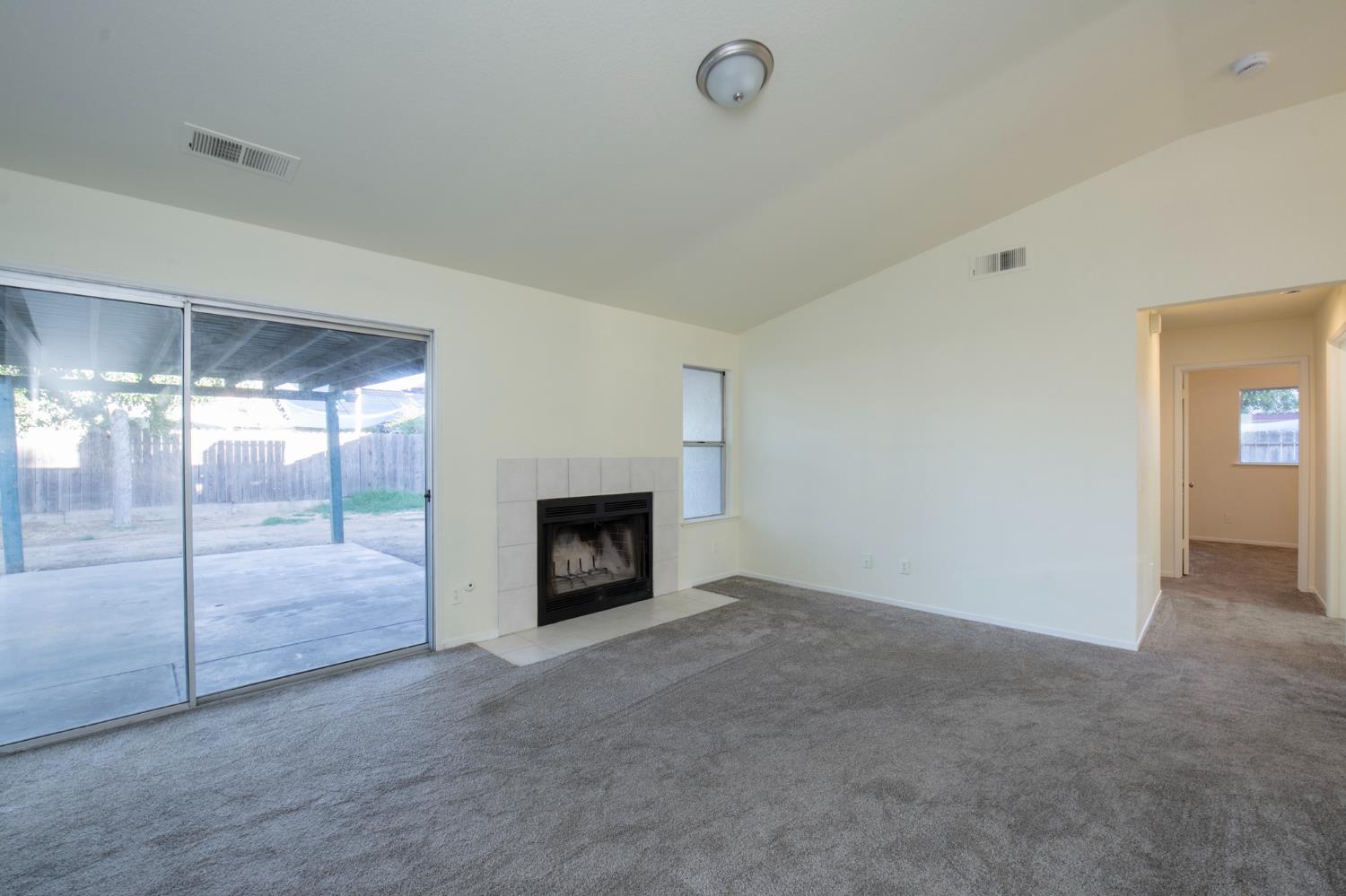3745 N Cornelia Ave, Fresno, CA 93722