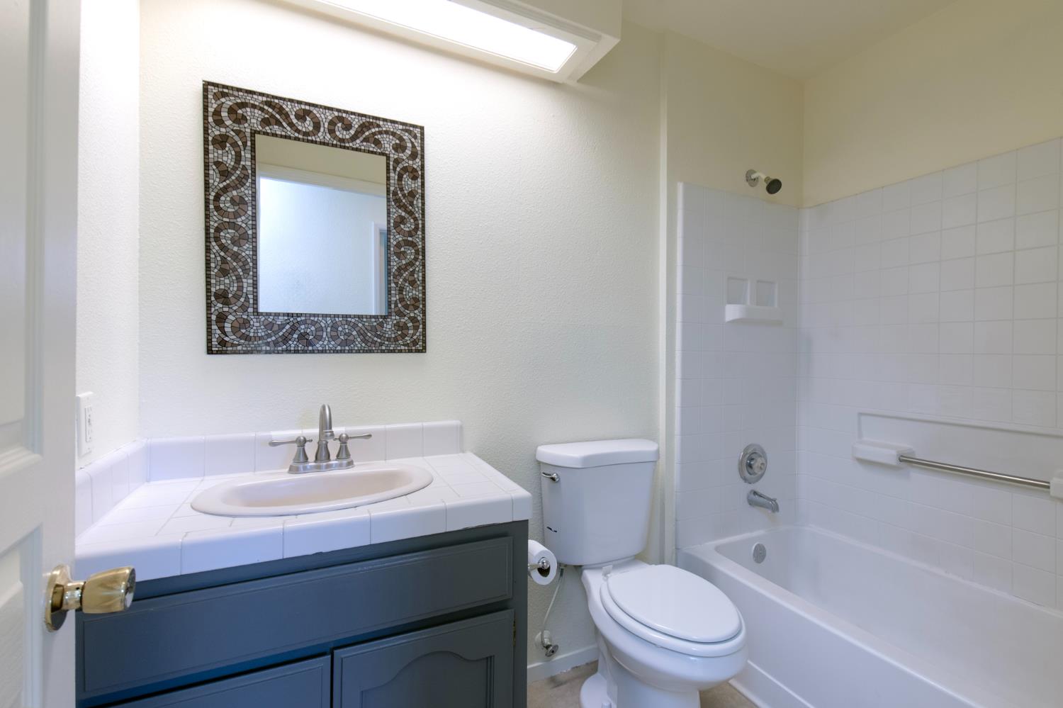 3745 N Cornelia Ave, Fresno, CA 93722