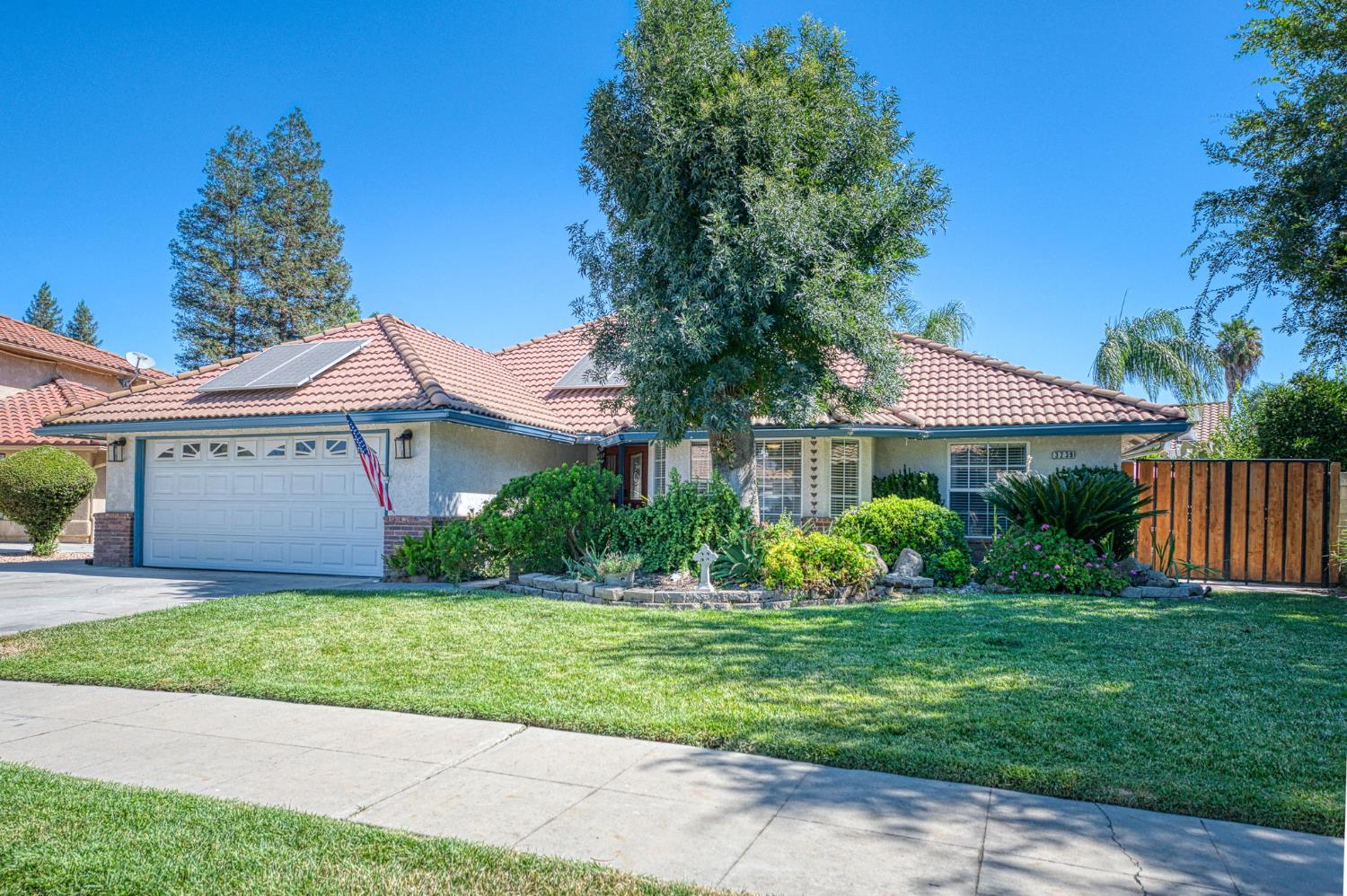 3239 Doubletree Way, Madera, CA 93637