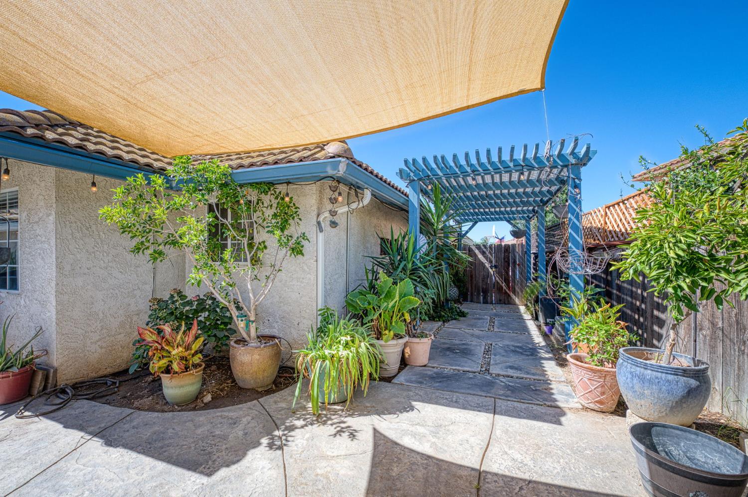 3239 Doubletree Way, Madera, CA 93637