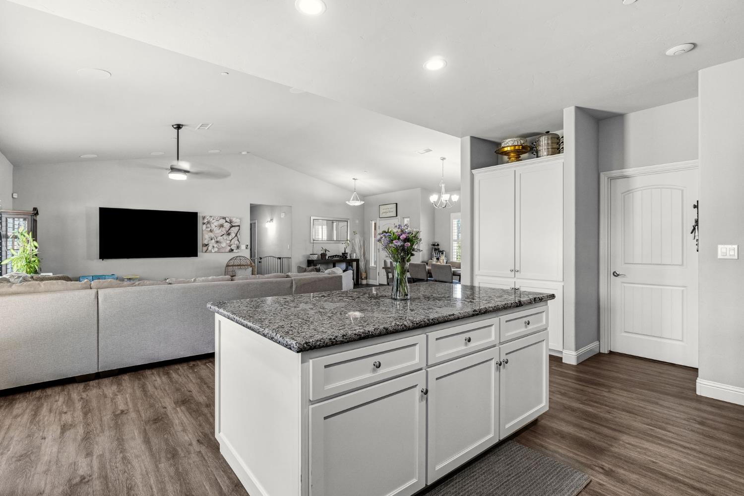 36558 Sparta Ave, Madera, CA 93636