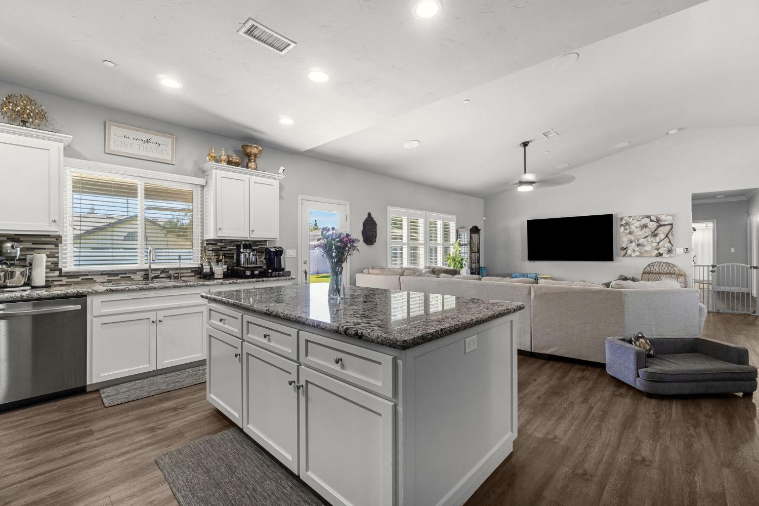 36558 Sparta Ave, Madera, CA 93636