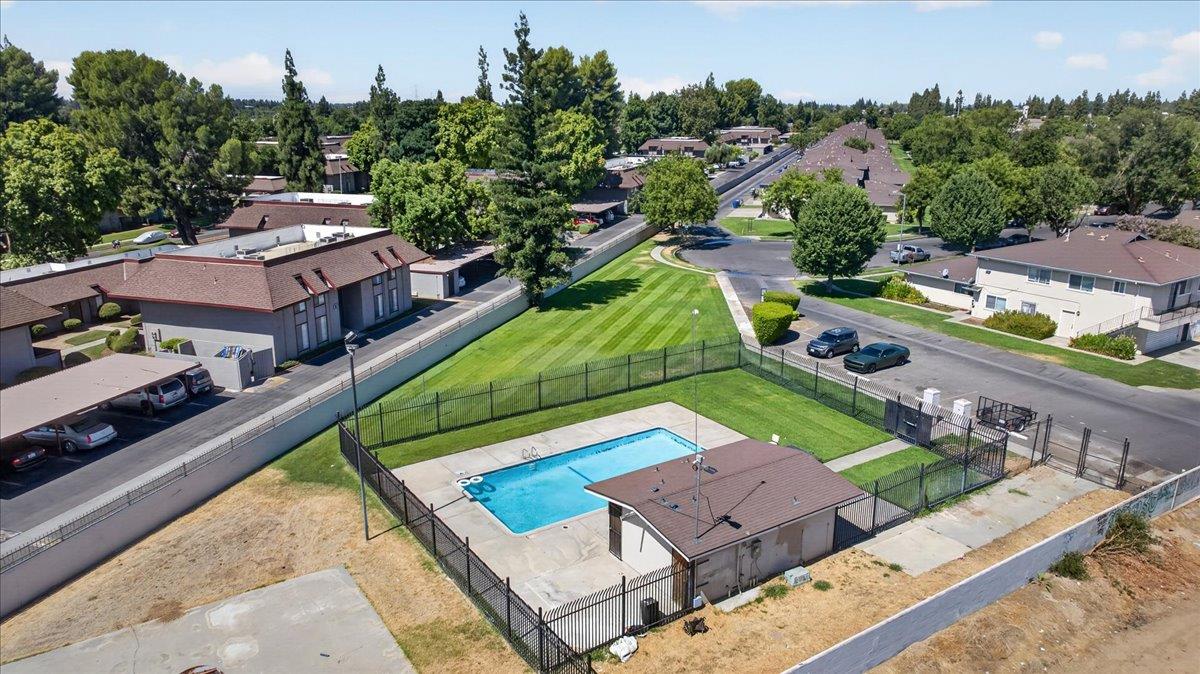 4917 N Holt Ave #103, Fresno, CA 93705